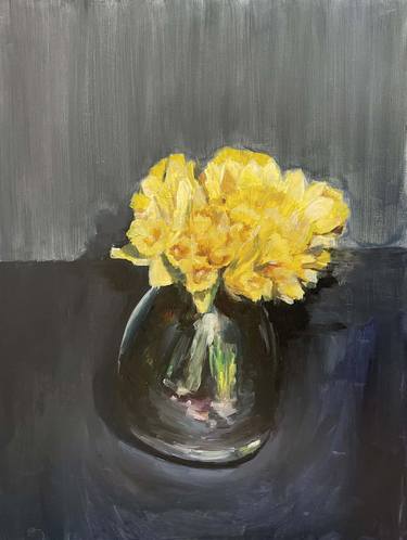 daffodils in a asymmetrical glass vase thumb