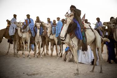 Tuareg gathering thumb