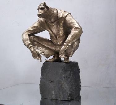 Original Animal Sculpture by Vasyl Grynevych
