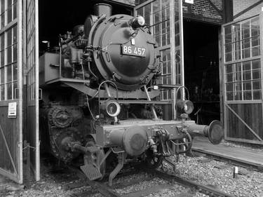 Old steam train in the depot 08515saac by Ksavera thumb