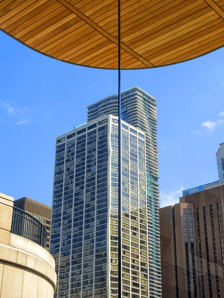 The Roof of the New Apple Store in Downtown Chicago Looks Like a Giant  MacBook