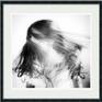 Printed with fine art paper Hanemhule 325 gr

White border included

Signé 1/20

Printed Art studio 
Little girl play with her hair