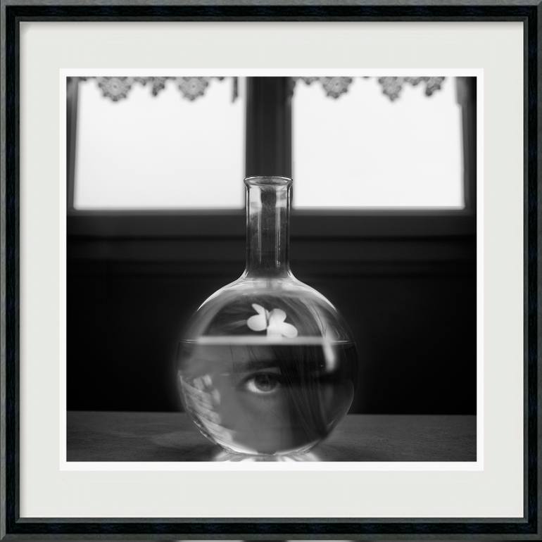 Original Conceptual People Photography by Hélène Vallas Vincent