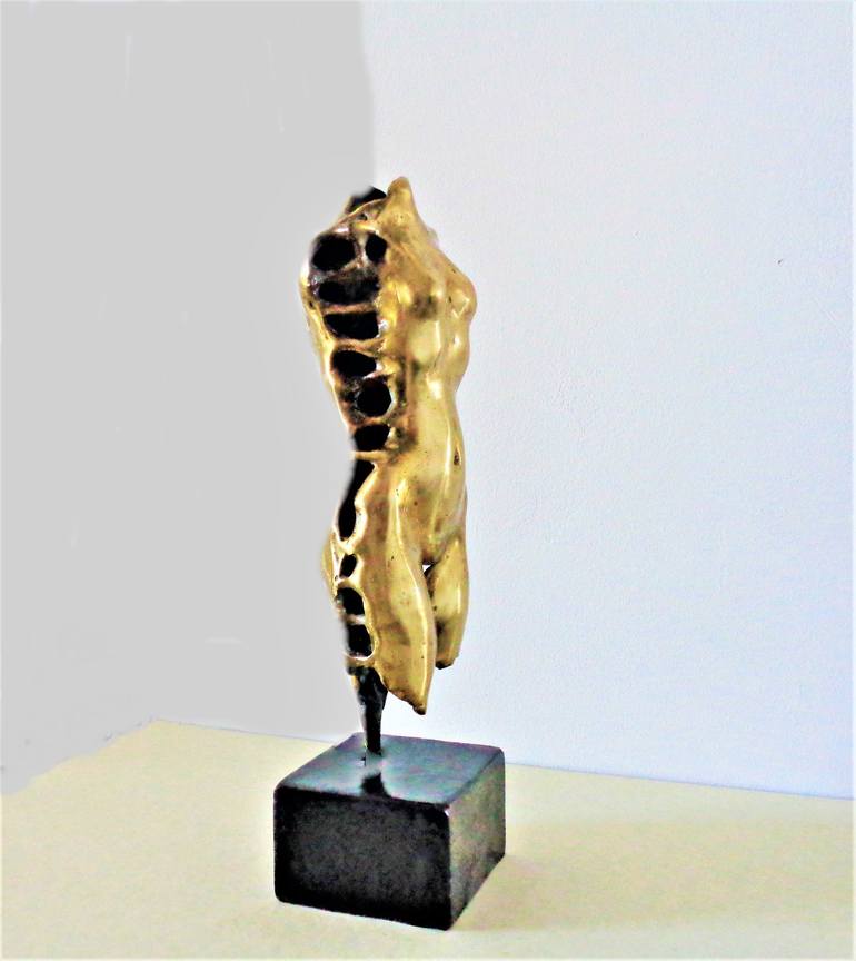 Original Fine Art Body Sculpture by Liubka Kirilova