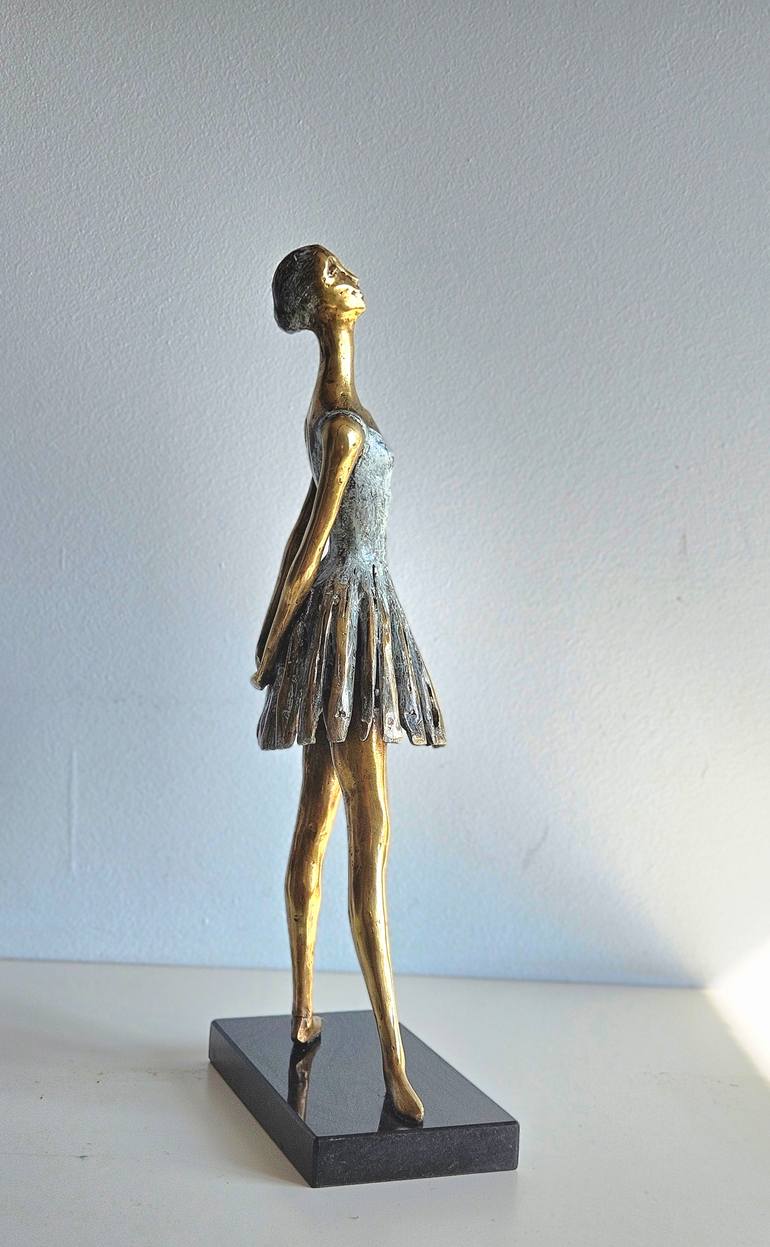Original Contemporary Body Sculpture by Liubka Kirilova