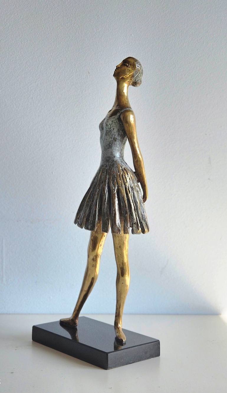 Original Contemporary Body Sculpture by Liubka Kirilova