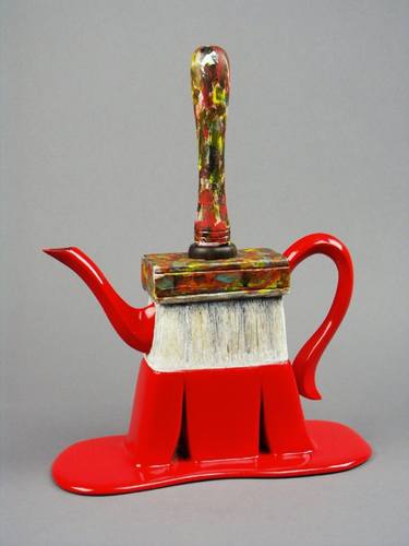 Paintbrush Teapot thumb