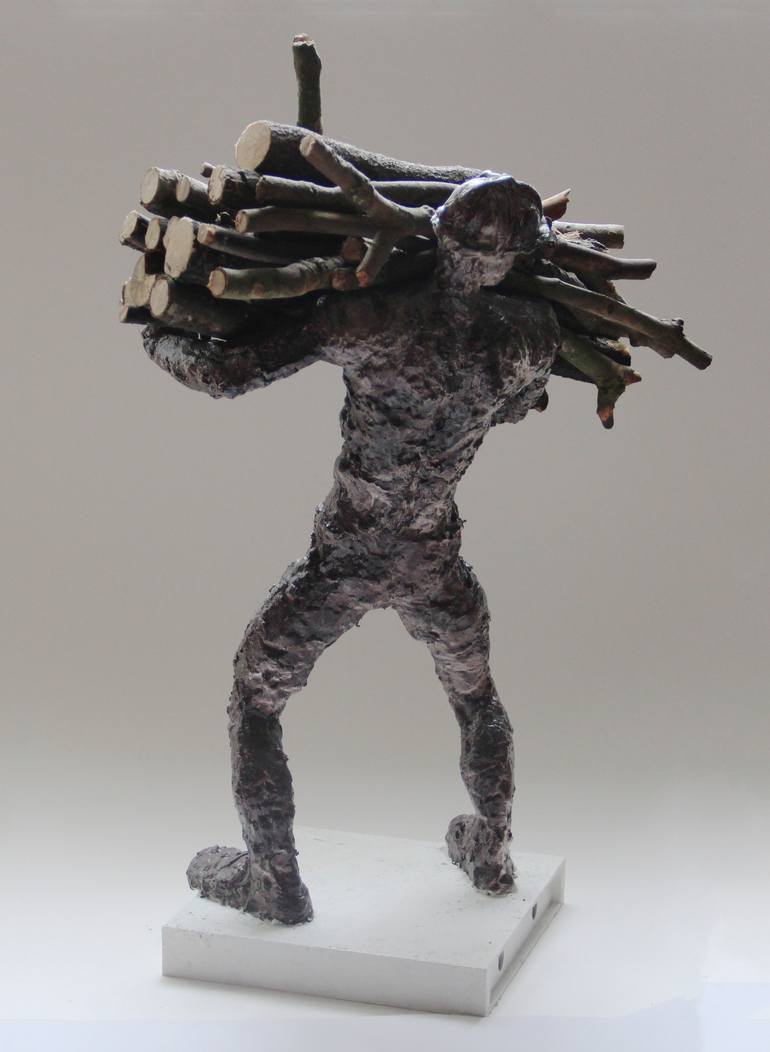 Original Figurative Men Sculpture by Tania Askar