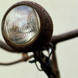 Old lamp / (wall decoration) by Dragan Lovrenovic