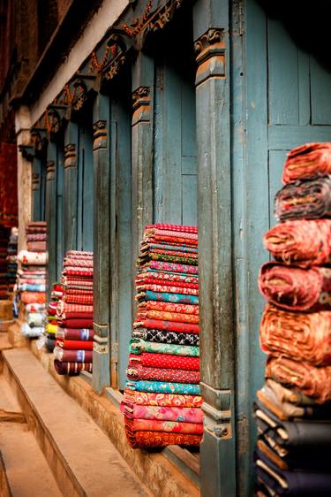 Textile Shop, Bhaktapur (203x136cm) thumb