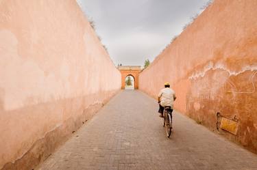 Exiting the Marrakesh Medina (203x139cm) thumb