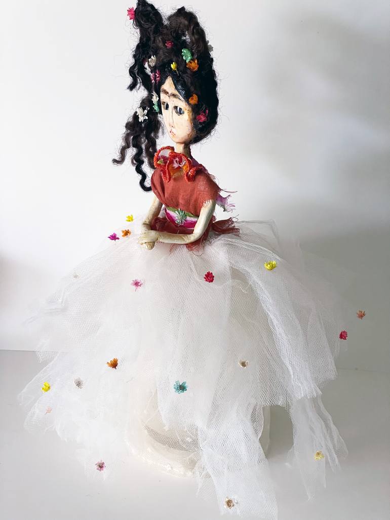 Original Folk Women Sculpture by Flor De Maria Luna De Larios