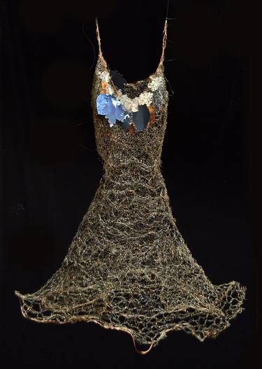 Hyacinth Follium Dress Sculpture thumb