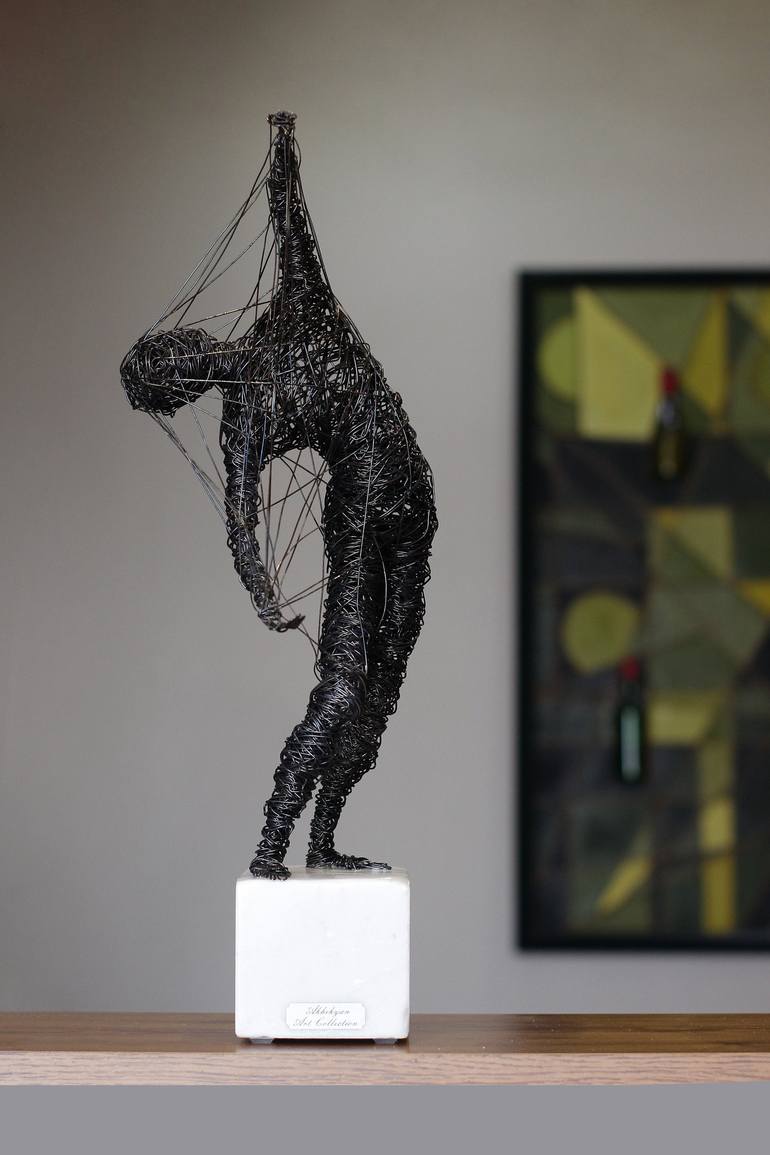 Barbed Wire And Galvanized Wire Sculptures • Insteading