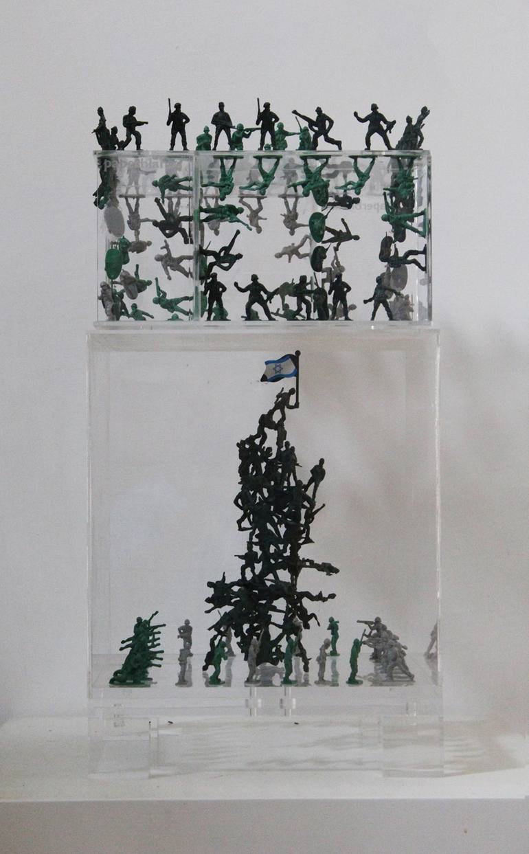 Original Men Sculpture by Ehud Offer