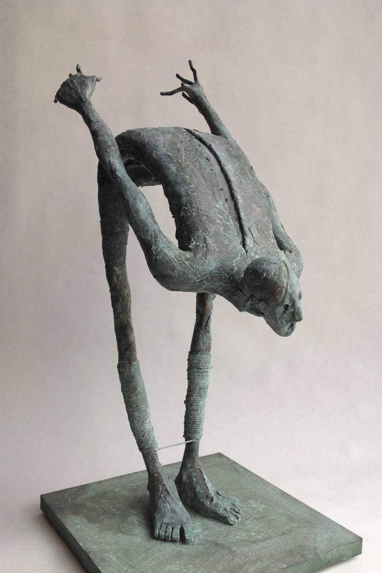 Original Figurative Body Sculpture by Pablo Hueso