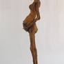 La representación de la figura humana es una constante en mis esculturas, y el ser humano, siempre una inagotable fuente de inspiración, convirtiéndose en protagonista absoluto y casi único, tanto de mi escultura como de mi obra grafica, en un continuo estudio y reflexión sobre la anatomía, la transmisión de emociones mediante la gestualidad y el esfuerzo por establecer una comunicación sensorial a través de la expresividad de un cuerpo.