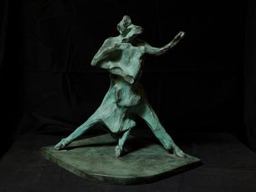 Original Figurative Women Sculpture by roberto tagliazucchi