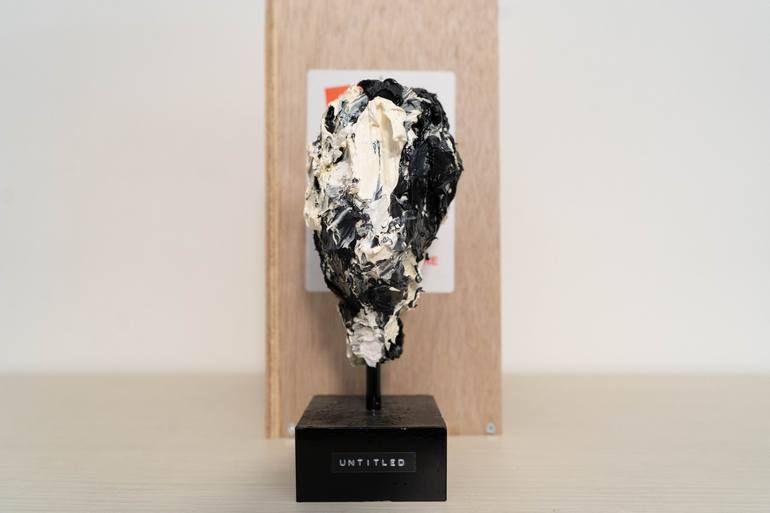 Original Abstract Portrait Sculpture by Tomoya Nakano