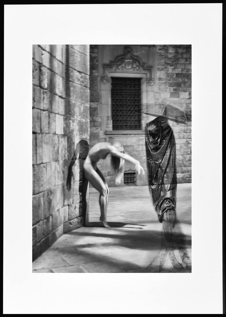 Original Photorealism Nude Photography by Dmitry Savchenko