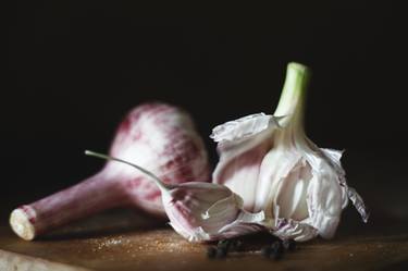 Garlic. Cuisine still life thumb