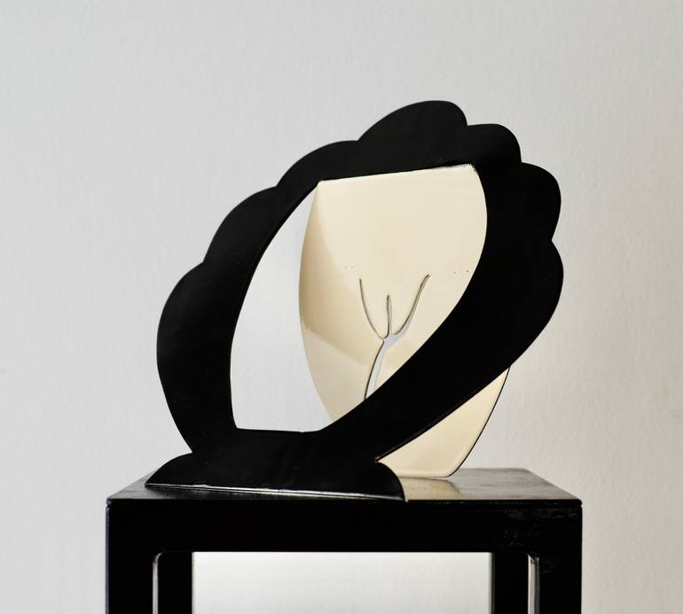 Original Art Deco Erotic Sculpture by Karina Horgas