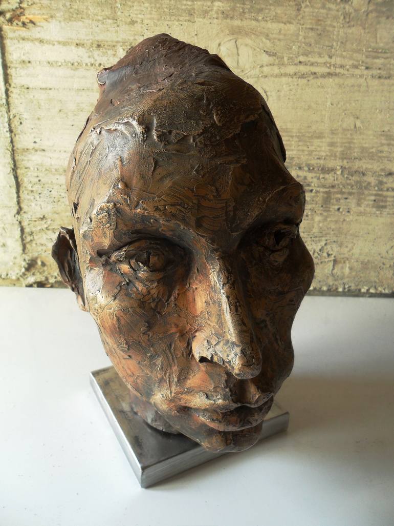 Original Portrait Sculpture by Gabriella Casiraghi