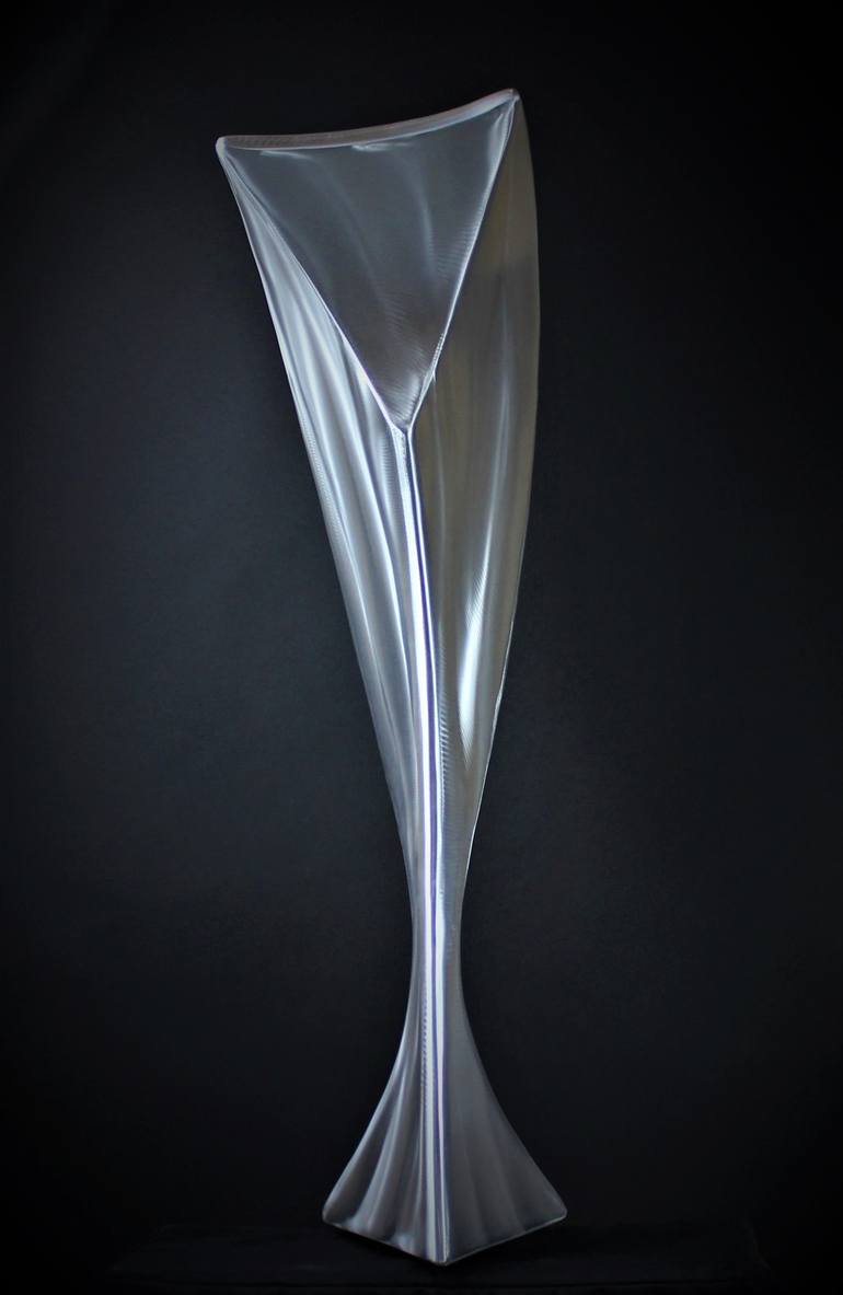 Original Minimalism Water Sculpture by Kelly Davies