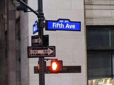 Fifth Avenue thumb