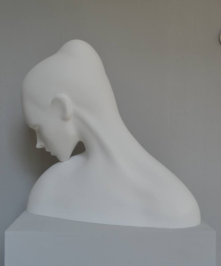 Original Figurative People Sculpture by Jelena Mavrić Varga