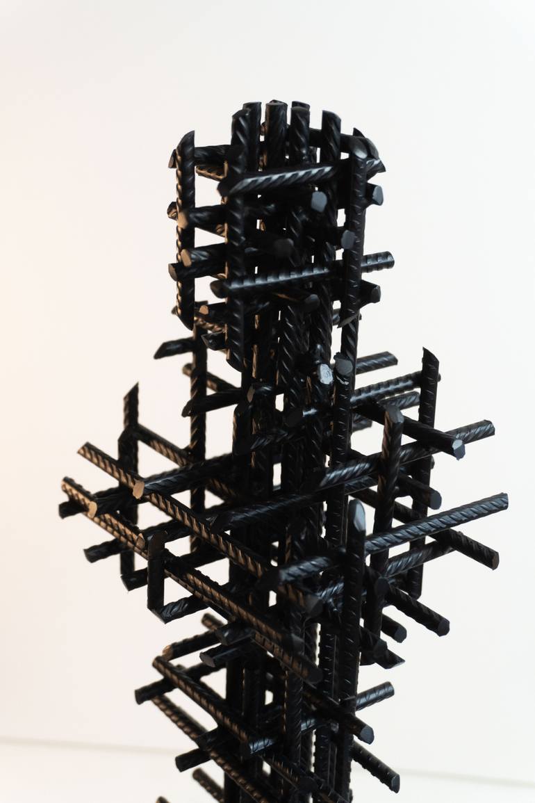 Original Figurative Men Sculpture by Yuriy Kraft