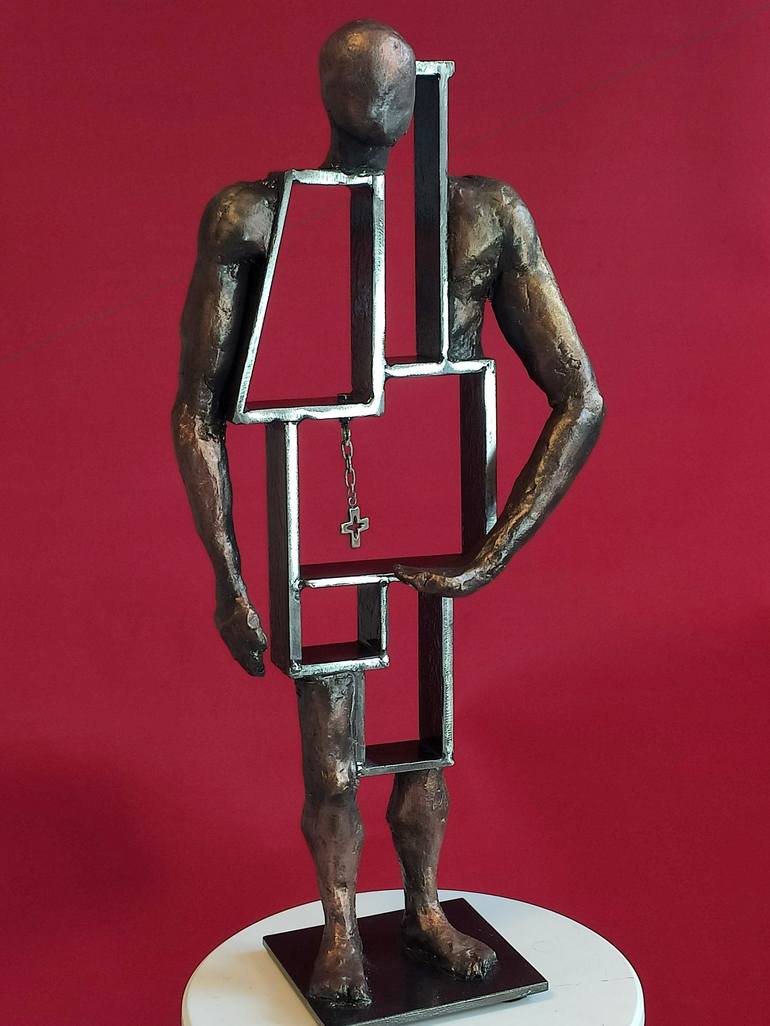 Original Figurative Men Sculpture by Yuriy Kraft