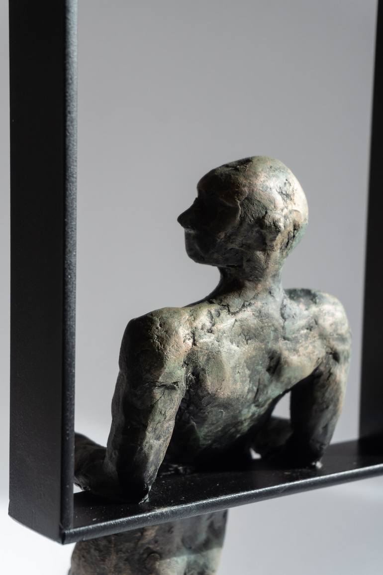 Original Figurative Men Sculpture by Yuriy Kraft