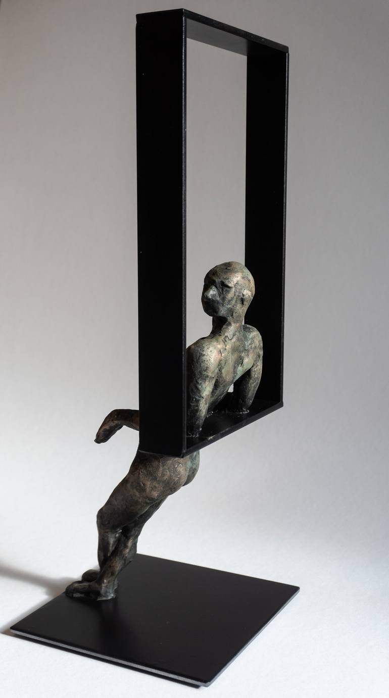 Original Figurative Men Sculpture by Yuriy Kraft