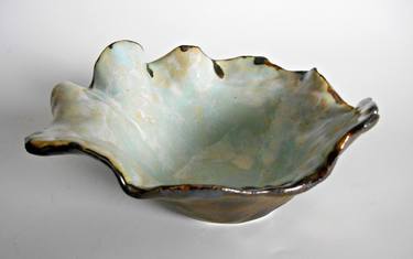 Small Turquoise and Gold Sculpture Bowl thumb