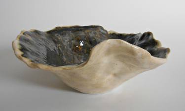 Small Dark Golden Brown and White Sculpture Bowl thumb