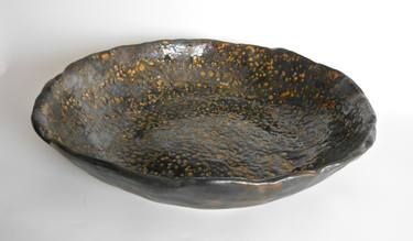 Modern Speckled Gold Centerpiece Bowl thumb