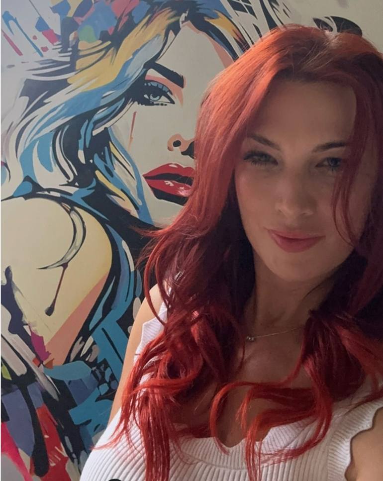 Original Street Art Women Painting by Elena Zaharia