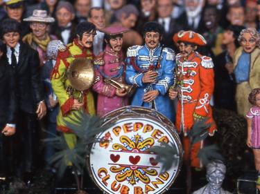 Sgt. Pepper's Lonely Hearts Club Band thumb