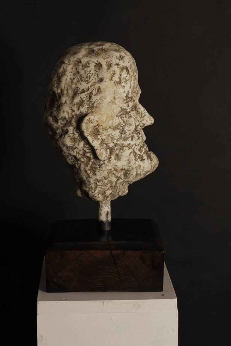 Original Figurative Body Sculpture by Valeriu Cazacevschi