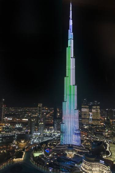 Burj Khalifa night show 1. Size L. 1/10 - Limited Edition of 10 thumb