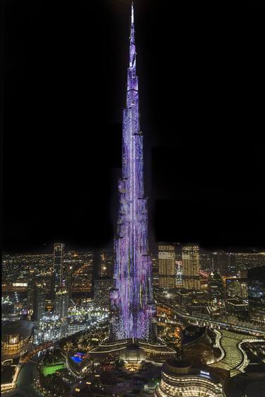 Dubai's Burj Khalifa light show. Size XL. 1/10 - Limited Edition of 10 thumb