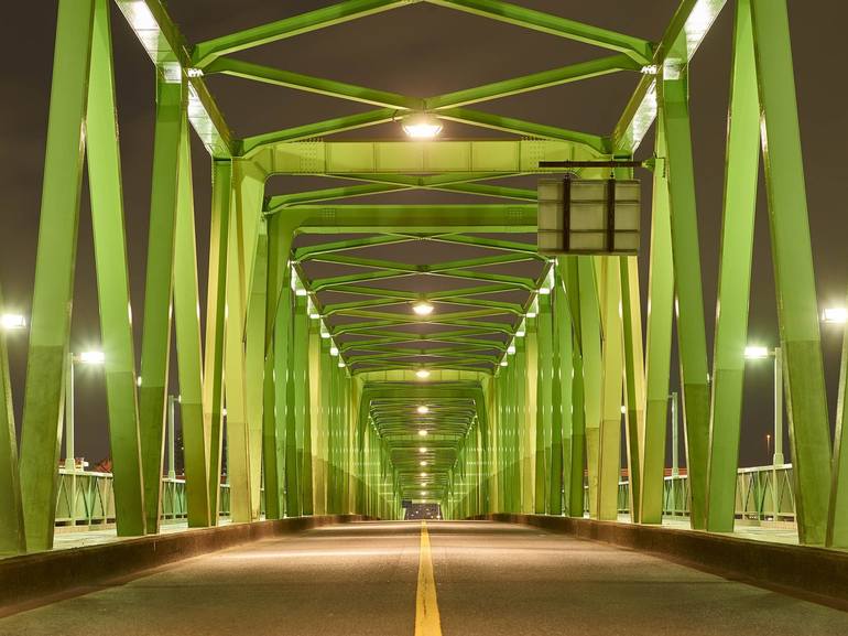 GREEN BRIDGE IN TOKYO, JAPAN, 17,7" x 23,6" - Limited Edition of 5