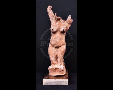 Original Body Sculpture by Jane Prudência