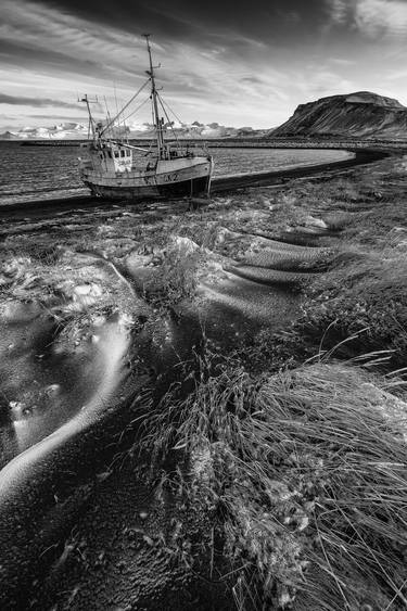 Stranded , Riff, Iceland. thumb