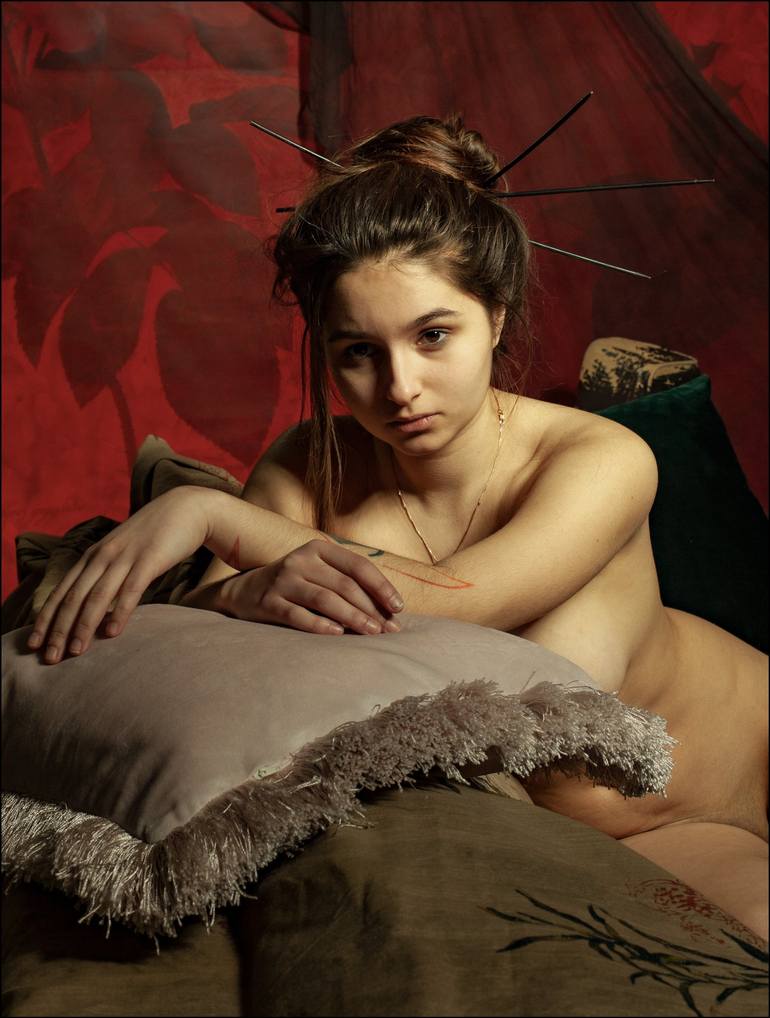 Anastasiya Meskovaning yalangoch fotosuratlarini onlayn koring.