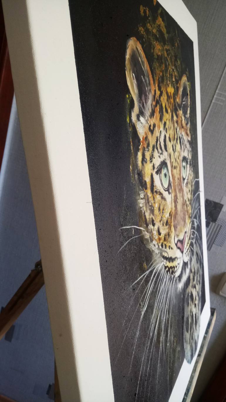 Original Realism Animal Painting by Valeriia Radziievska