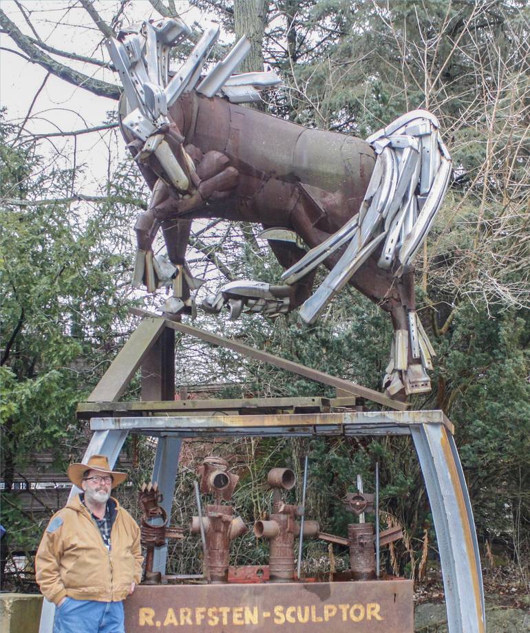 Original Figurative Animal Sculpture by Richard Arfsten