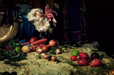 Original Figurative Still Life Photography by Raúl Bartolomé