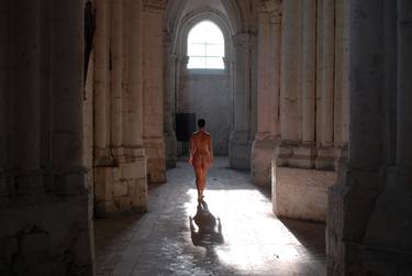 Nude woman and the Abbey 19 thumb